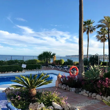 La Perla De La Bahia, Urbanizacion Gran Lujo Bahia de Casares