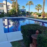 La Perla De La Bahia, Urbanizacion Gran Lujo