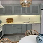 La Perla De La Bahia, Urbanizacion Gran Lujo