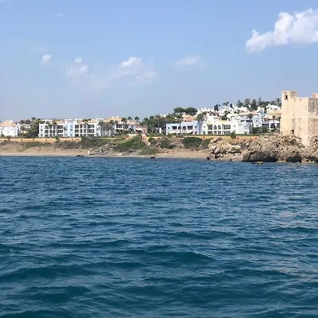 La Perla De La Bahia, Urbanizacion Gran Lujo Bahia de Casares